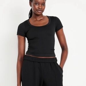 Old Navy Exhale Seamless Cropped Rib T-shirt, Black jack, Size: S